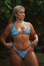Load image into Gallery viewer, FAE BIKINI TOP - BLUE