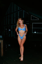 Load image into Gallery viewer, KALI HIGH CUT BIKINI BOTTOM - BLUE