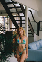 Load image into Gallery viewer, FAE BIKINI BOTTOM - GREEN