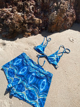 Load image into Gallery viewer, INBLOOM BIKINI TOP
