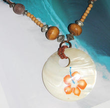 Load image into Gallery viewer, HAWAII NECKLACE
